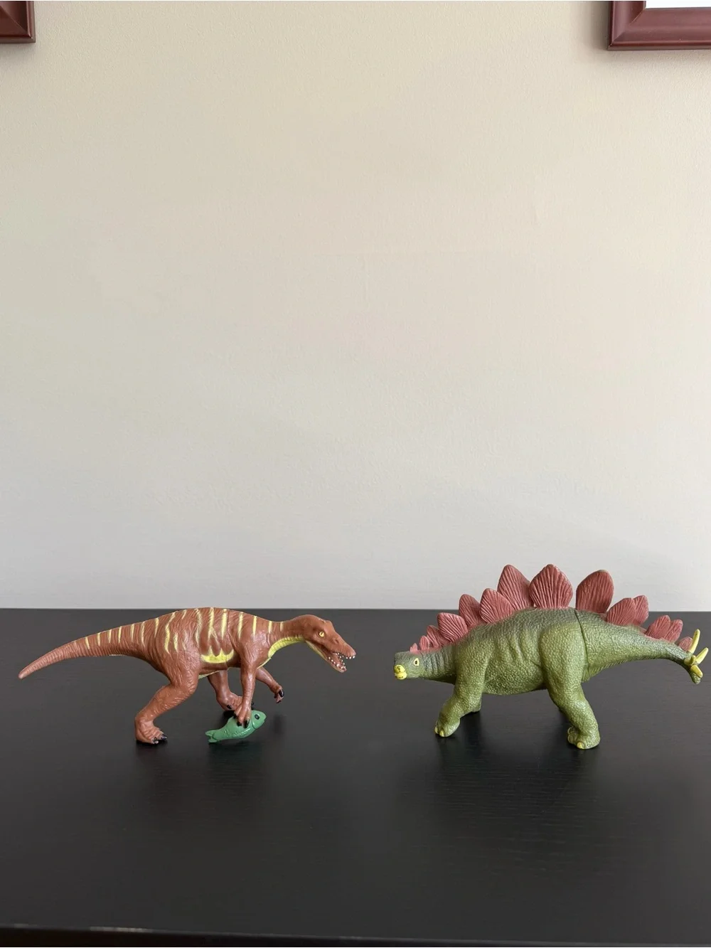 K&M Stegosaurus Baryonyx Dinosaur Toy Figures 7 Inch 2004